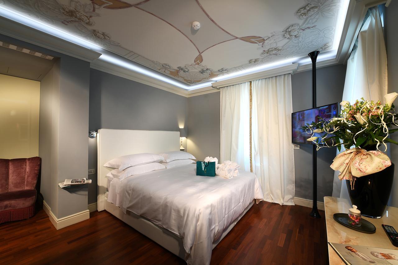 La Ribezza Boutique Hotel Monforte dʼAlba Extérieur photo