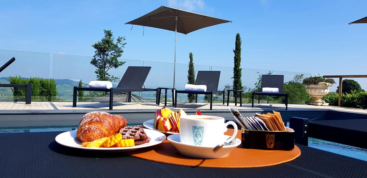 La Ribezza Boutique Hotel Monforte dʼAlba Extérieur photo