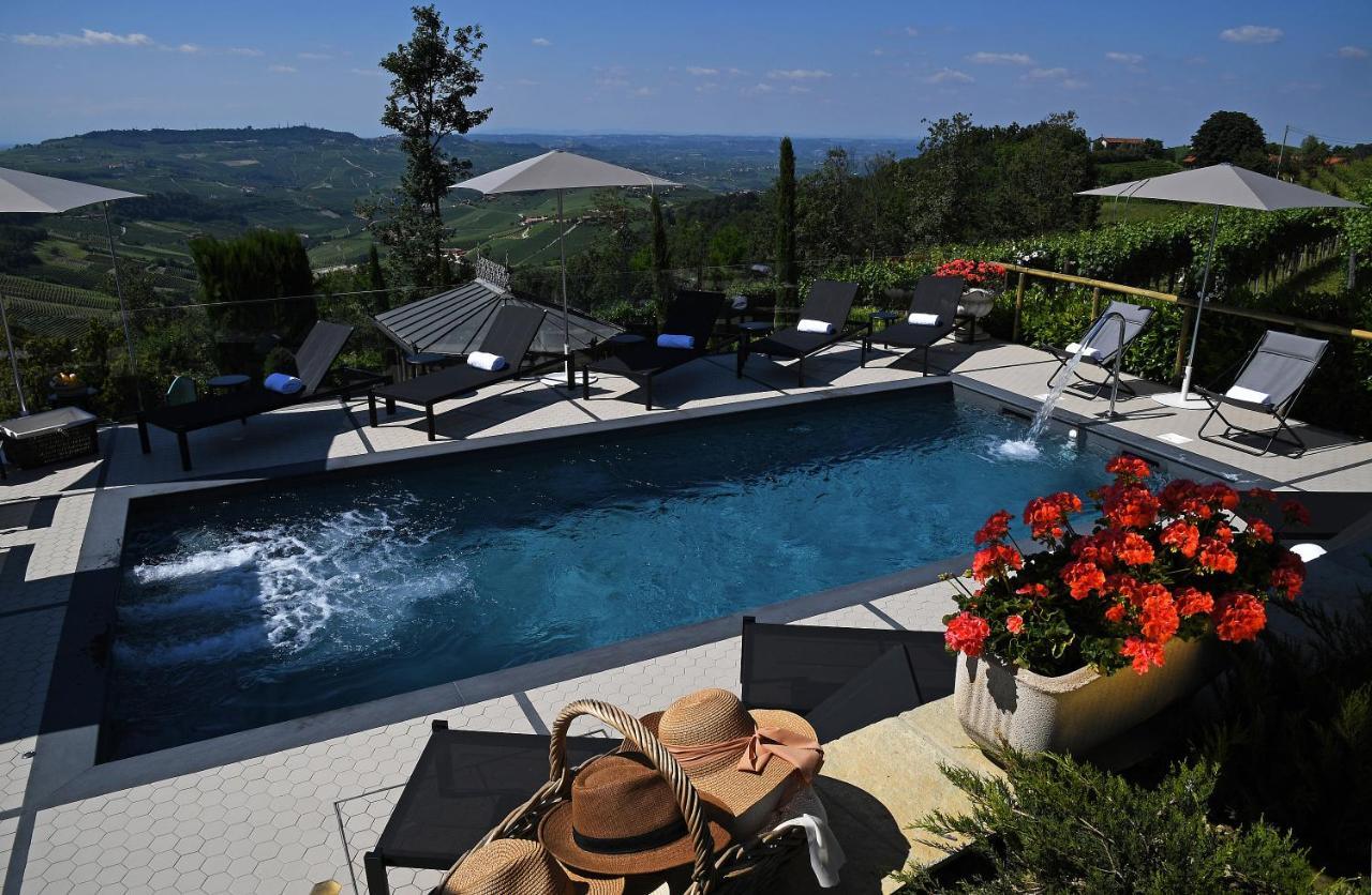 La Ribezza Boutique Hotel Monforte dʼAlba Extérieur photo
