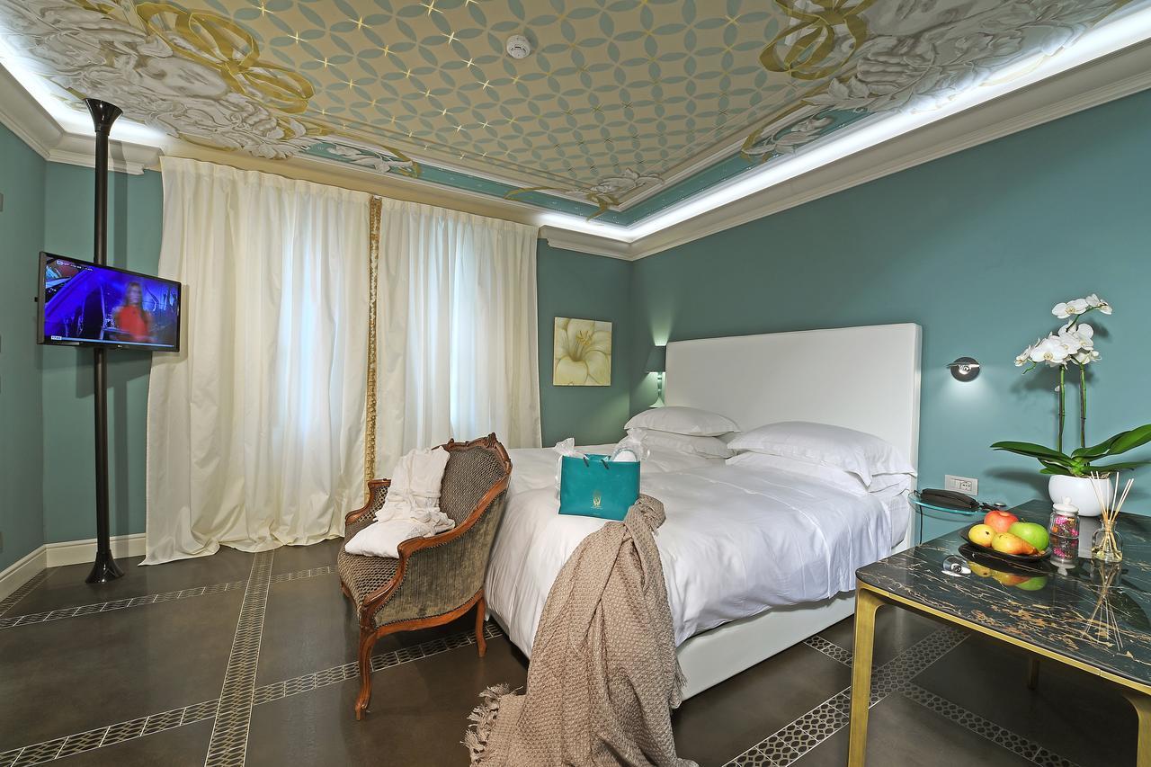 La Ribezza Boutique Hotel Monforte dʼAlba Extérieur photo