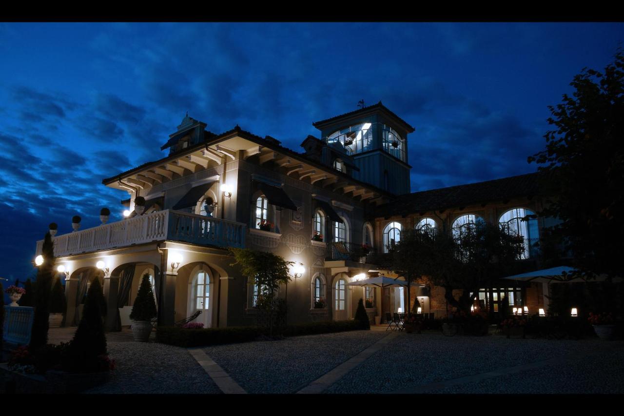 La Ribezza Boutique Hotel Monforte dʼAlba Extérieur photo